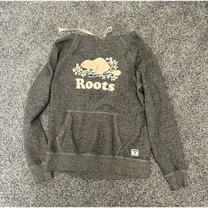 Roots sweater